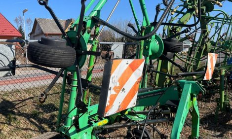 Obraceč sena, píce DEUTZ-FAHR 3.76 ZACHOVALÝ STAV